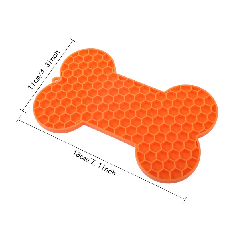 Dog Lick Mat Bone-shaped Silicon Licking Mat With Suction Dog Lick Slow Feeder Licky Mat For Pet Bathing Distraction Pads